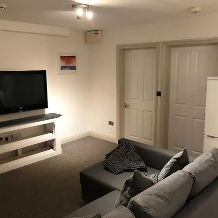 Modern 1 Bedroom Apartment Close To Penzance Town Centre. Exterior photo